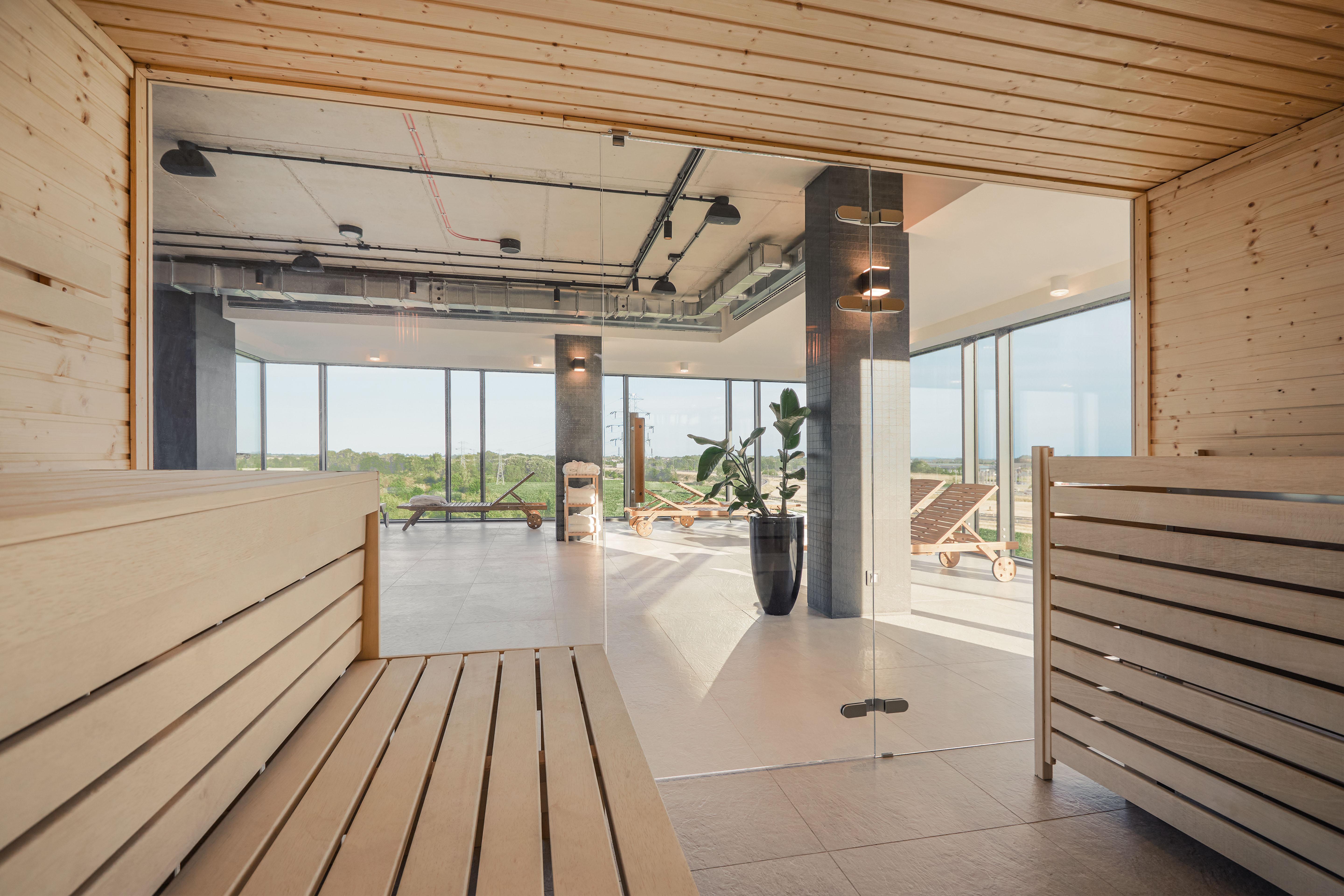 Q Hotel Plus Wroclaw Bielany Bielany Wrocławskie Eksteriør billede