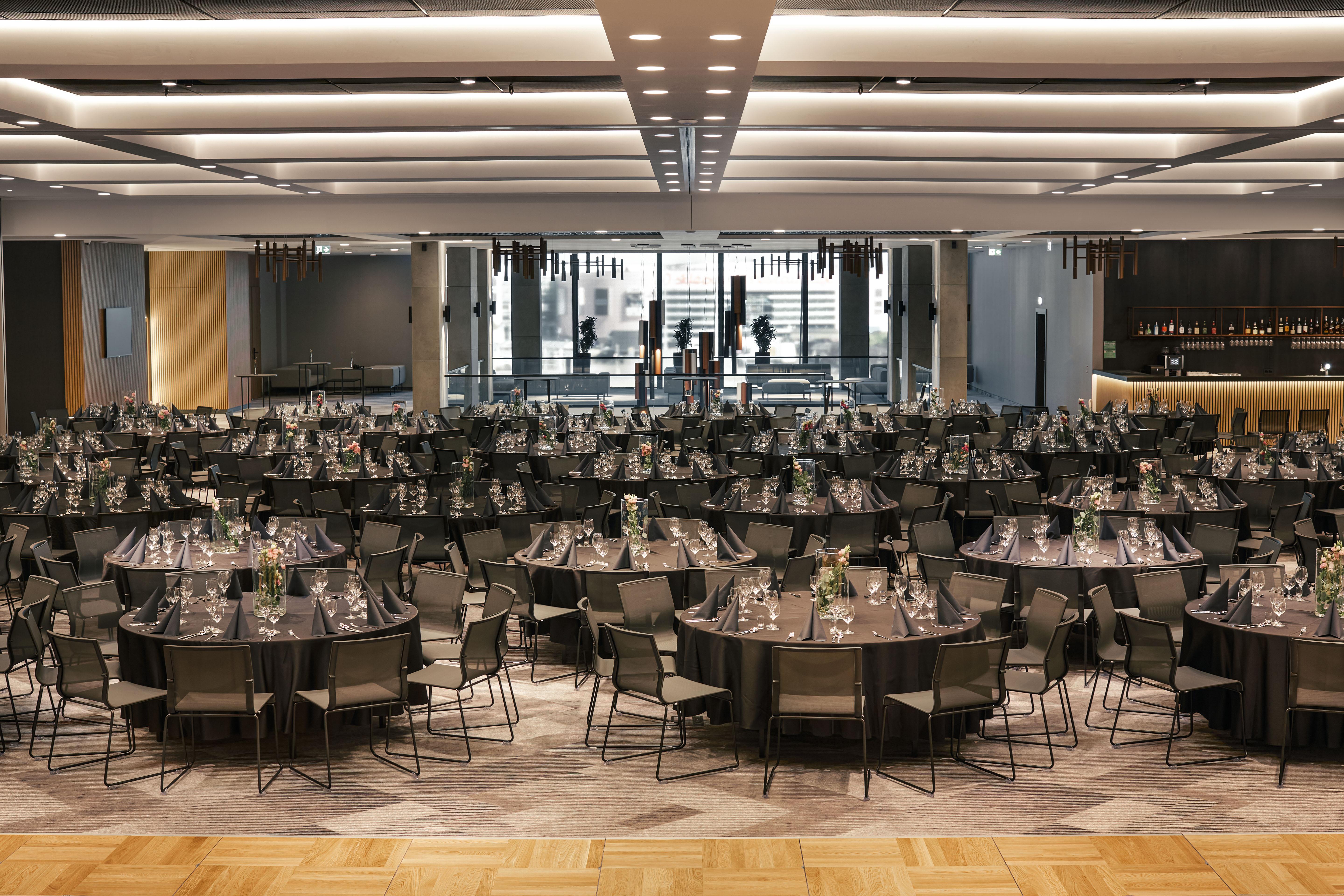 Q Hotel Plus Wroclaw Bielany Bielany Wrocławskie Eksteriør billede