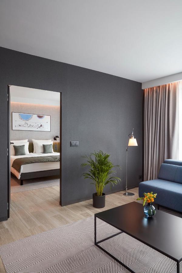 Q Hotel Plus Wroclaw Bielany Bielany Wrocławskie Eksteriør billede