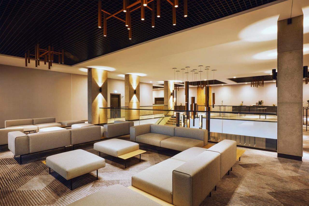 Q Hotel Plus Wroclaw Bielany Bielany Wrocławskie Eksteriør billede